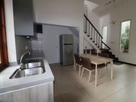 Located on prestigious Barnes Place, Colombo 7, this fabulous unfurnished property is available for immediate rental.

Benefiting from a light a...