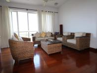 This charming Fairmount apartment is offered unfurnished and will be available for rent from July 2018.
Covering 1570 sq.ft. the apartment benefi...