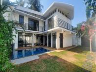 The subject of a major renovation, this fantastic family home is located off Ward Place, Colombo 07.

Tucked away in a highly secure side road, ...
